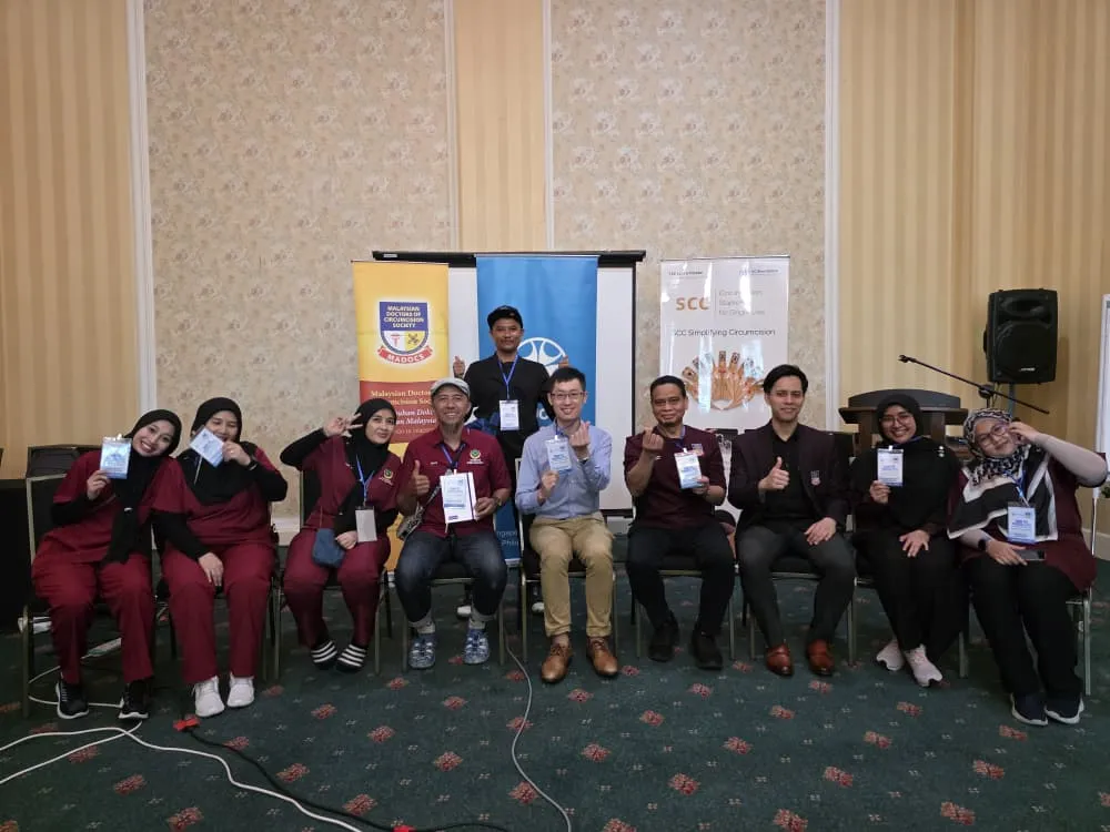 Gambar kumpulan peserta dan fasilitator PCC2-1 / CCC7, The Katerina Hotel, Batu Pahat