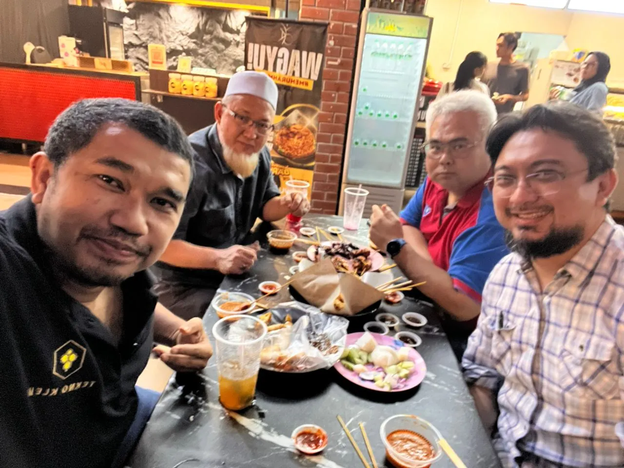 Peserta CCC6 di majlis makan malam